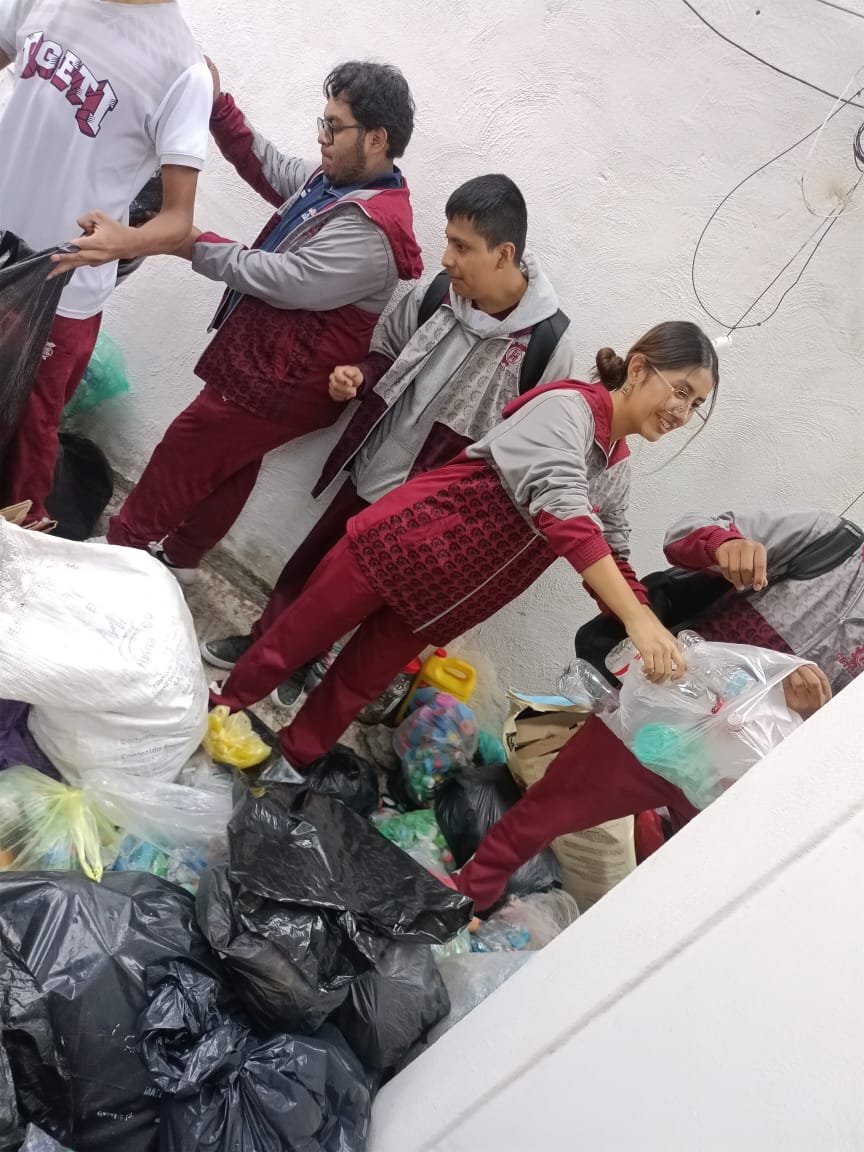 Octava imagen de Centro de Acopio